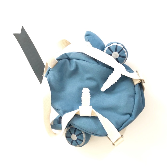 zara airplane backpack